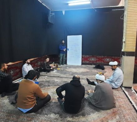 اولین نشست کمیته نوجوانان و جوانان به میزبانی محله شهید هرندی