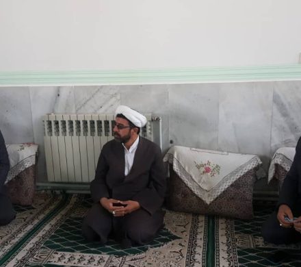 نشست مدیرکل و معاون اجتماعی ستاد اجرایی استان یزد با امام محله سلمان فارسی
