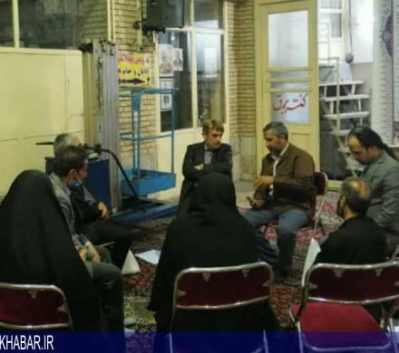 نشست صمیمی دکتر آقامحمدی با مدیران خانه‌های محلات شوش و مظاهری