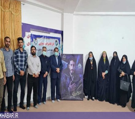 بازدید مدیر ستاد اجرایی فرمان امام(ره) بوشهر از خانه‌های احسان چغادک و تنگک دو