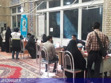 ویزیت رایگان همراه با صدور بیمه سلامت در مسجد بقیه الله منطقه ۱۴ تهران