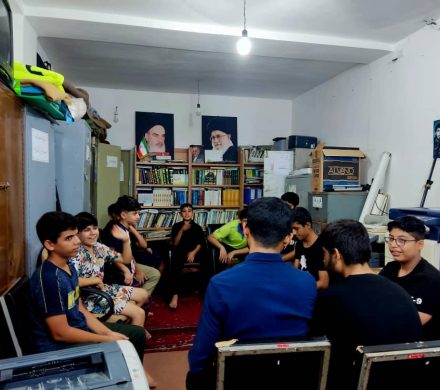 تشکیل جلسه کارگروه نوجوانان خانه احسان چغادک بوشهر